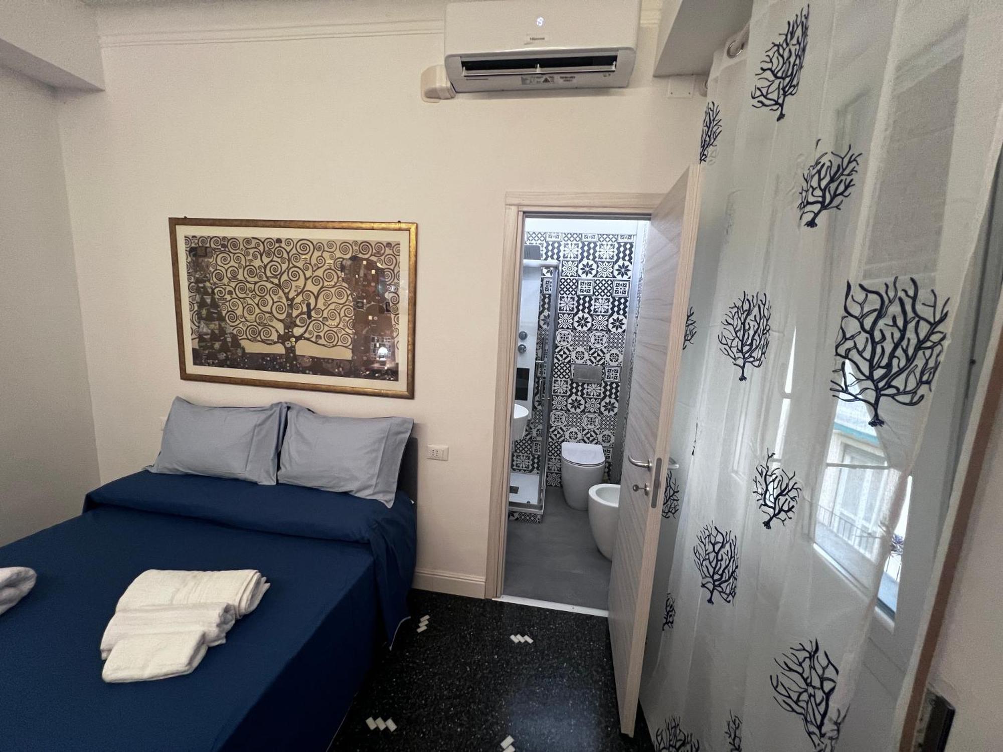 Apartment Le Cinque Vele Water Front Luxury House Genua