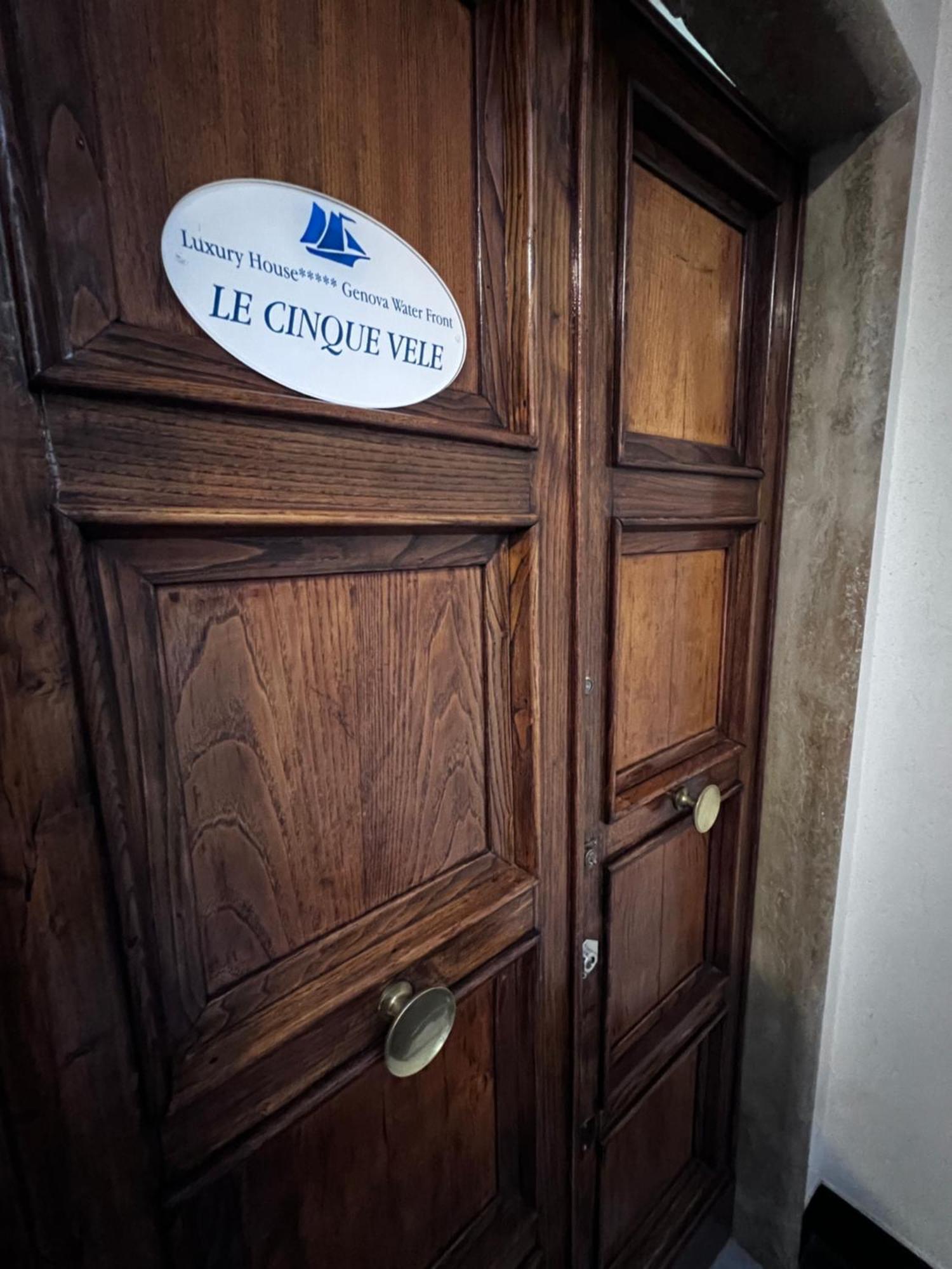 Le Cinque Vele Water Front Luxury House Apartment