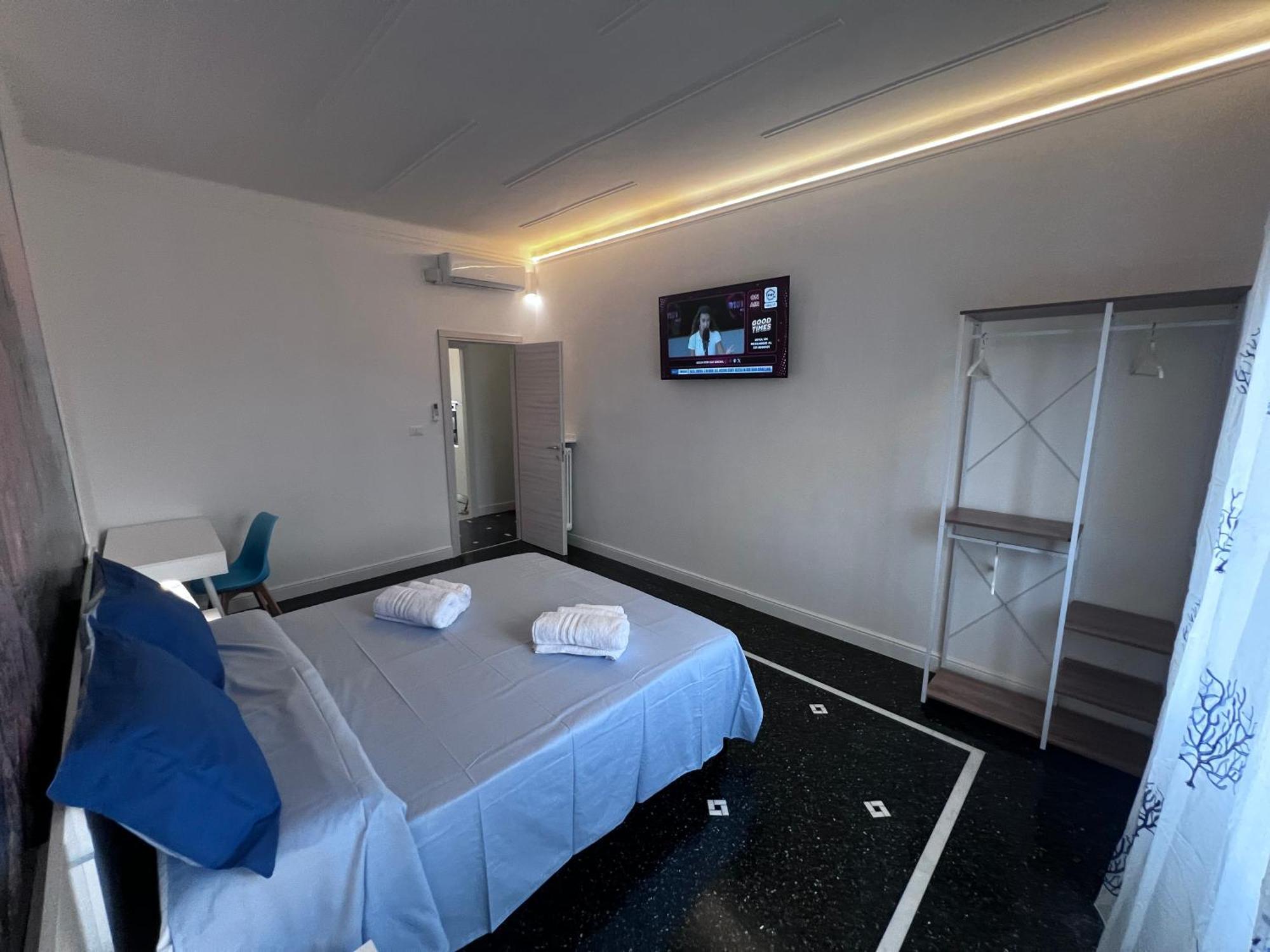 Le Cinque Vele Water Front Luxury House Apartment