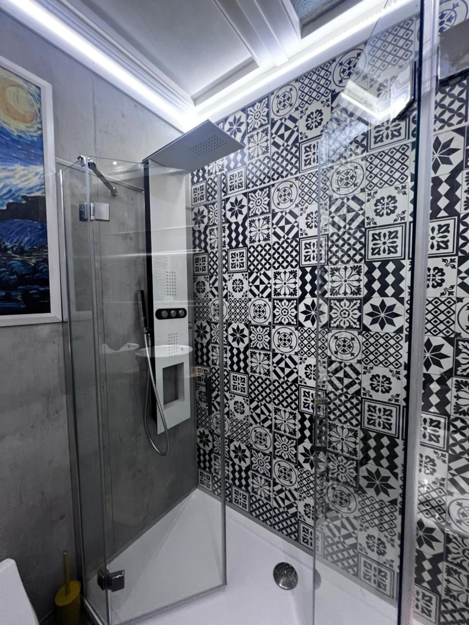 Le Cinque Vele Water Front Luxury House Genua